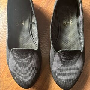 Skechers Black Women's Flats
